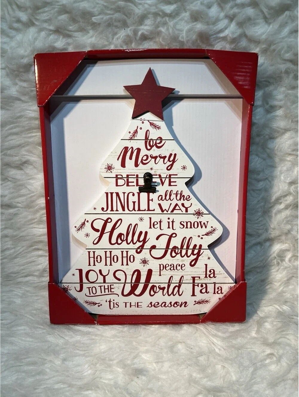 Malden Christmas Tree Holds A 4x6 Picture; Be Merry,  Believe, Joy To The World